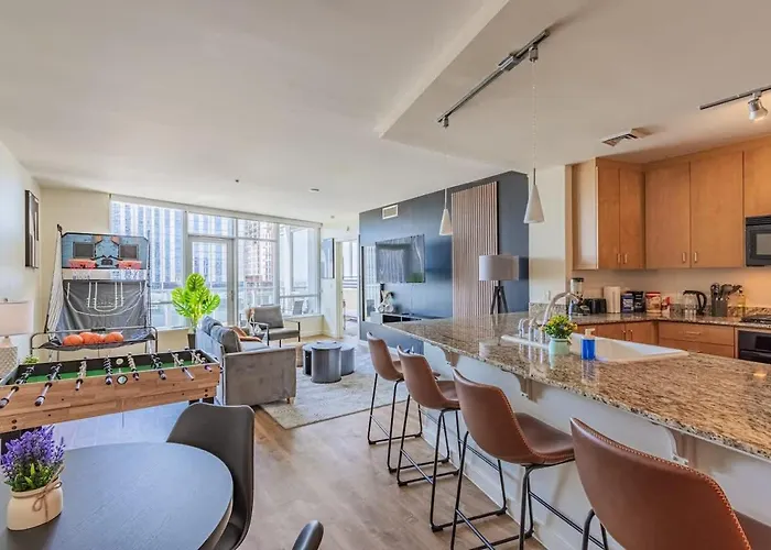 Luxury 1br Dt Highrise, Pool, Gym, Parking, W-d, Golf * Phoenix
